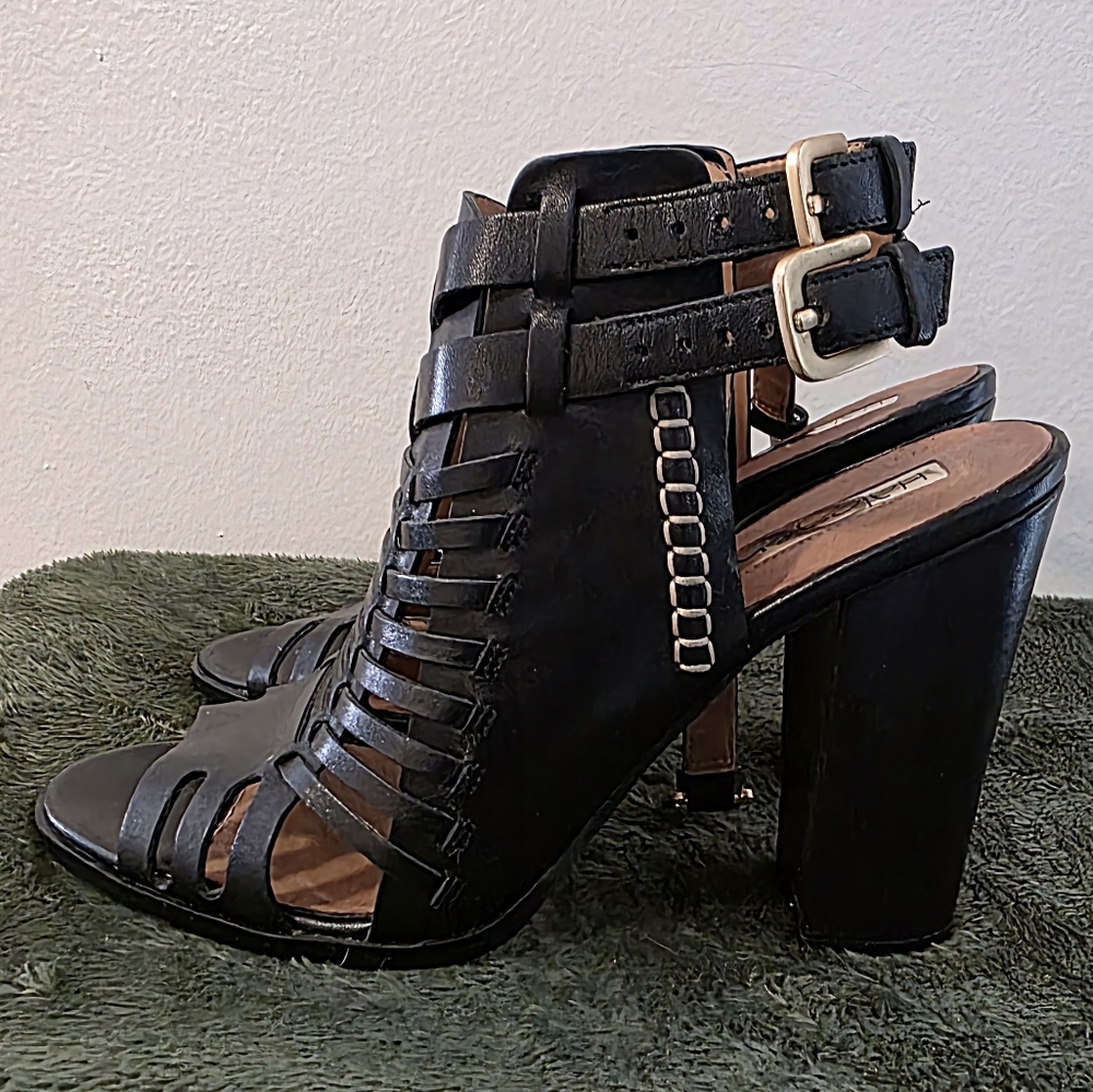 Halogen Black Strappy Heeled Sandals